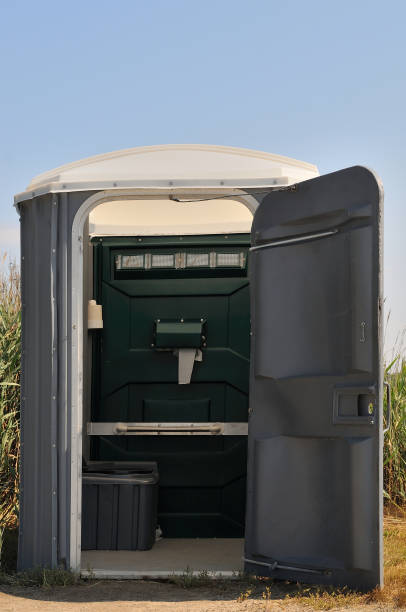 Best Portable toilet rental cost  in Owosso, MI